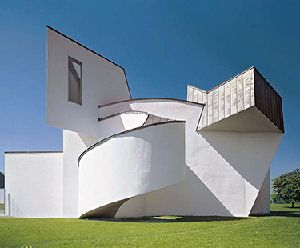 Vitra Design Museum, Weil am Rhein, Allemagne (1989) - Frank Gehry.jpg